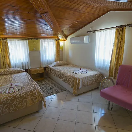 Otel Arya Apart