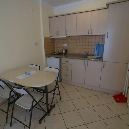 Otel Arya Apart