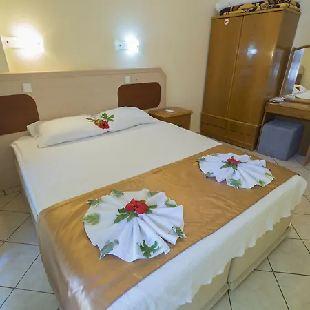 Otel Arya Apart
