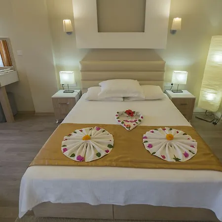 Otel Arya Apart İçmeler