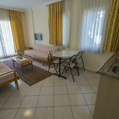 מלון Arya Apart איסמלר